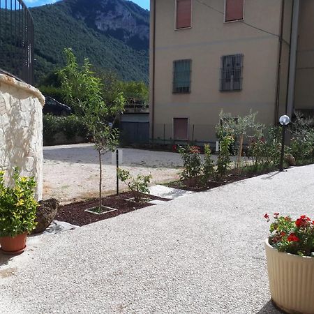 La Casa Dei Nonni Hotel Torre Orsina Luaran gambar