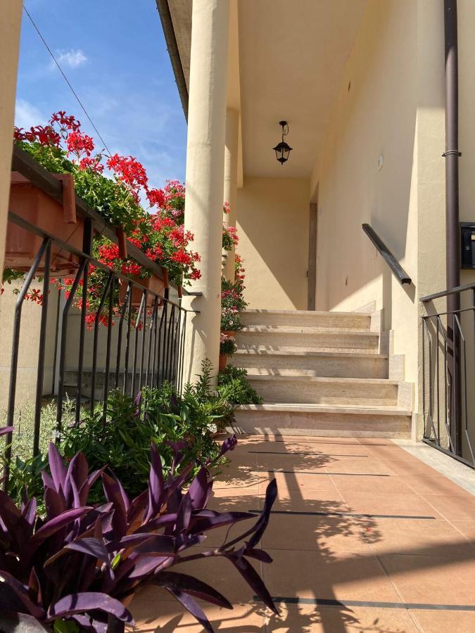 La Casa Dei Nonni Hotel Torre Orsina Luaran gambar