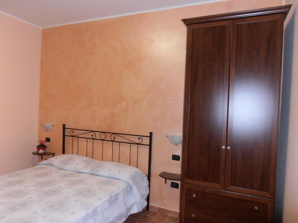 La Casa Dei Nonni Hotel Torre Orsina Luaran gambar